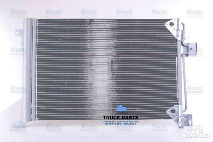 Nissens 94713 Радиатор кондиционера алюминий/алюминий (650x440x16 ) iveco (Stralis/Trakker)