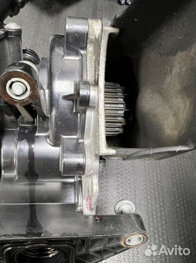 Помпа 06L121111K