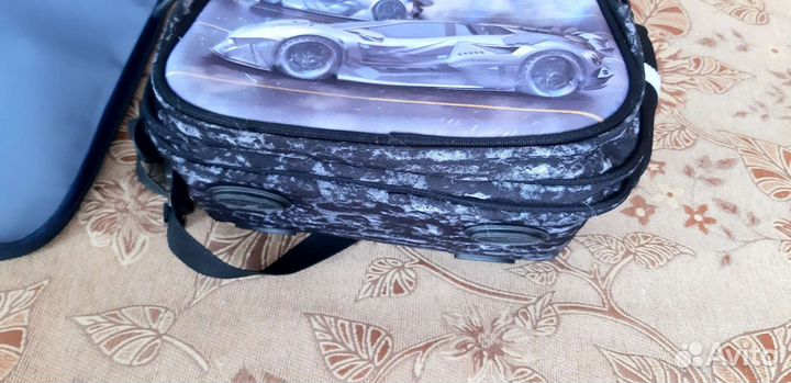 Школьный рюкзак