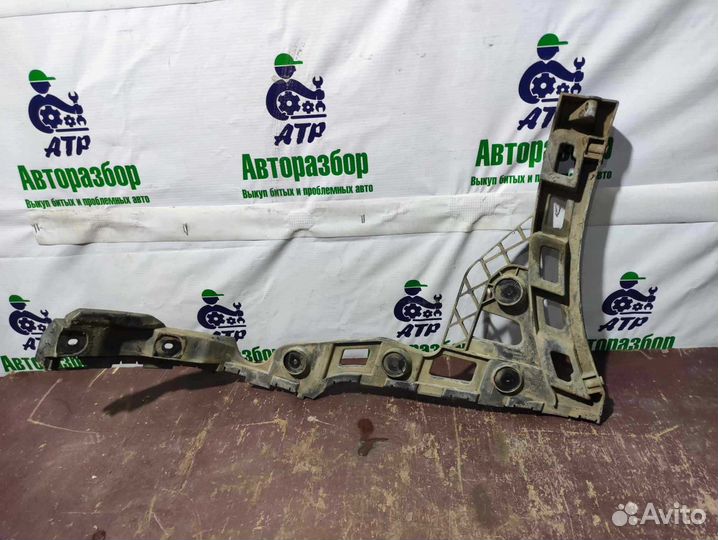 Кронштейн заднего бампера Volkswagen Polo