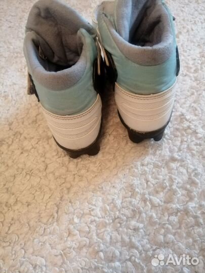 Лыжные ботинки 36 Trek