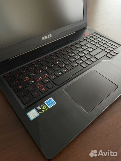 Игровой ноутбук Asus