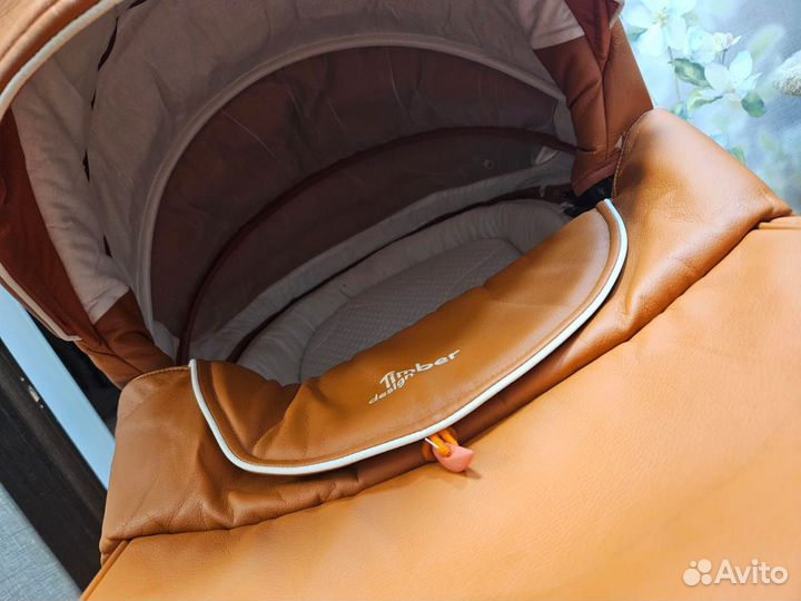 Коляска 3 в 1 с автолюлькой