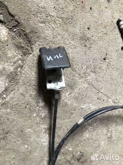 Трос капота Опель Инсигния