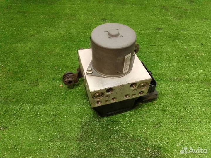 Блок ABS (насос) VW Tiguan 2007-2011