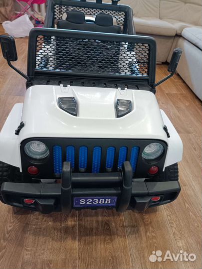 Детский электромобиль джип