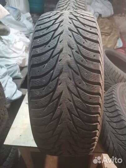 Yokohama Ice Guard Stud IG55 225/55 R17