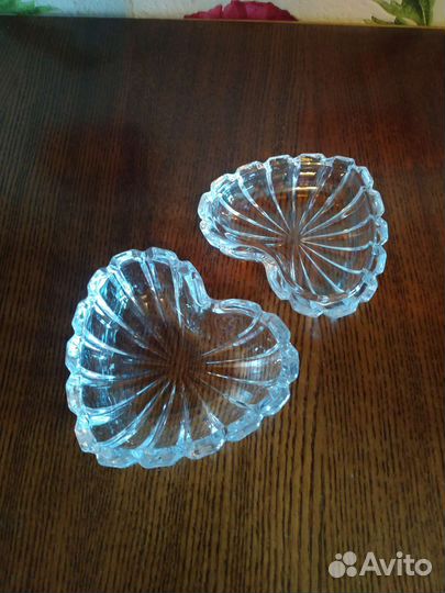 Ваза, штоф, розетки, икорница хрустальные