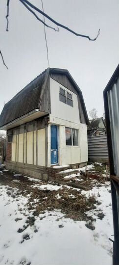 Дача 20 м² на участке 4 сот.
