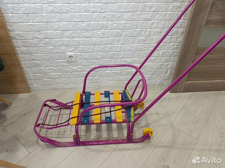 Детские санки с колесами