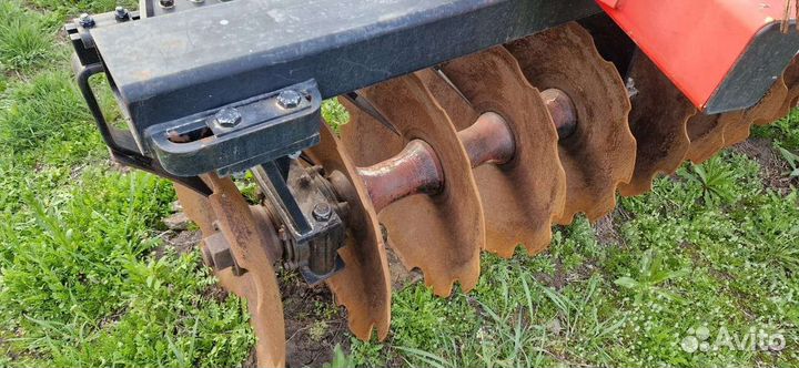 Борона Quivogne apvrs-FF 44, 2012