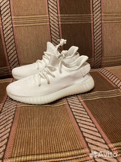 Кроссовки adidas Yeezy boost 350 v2