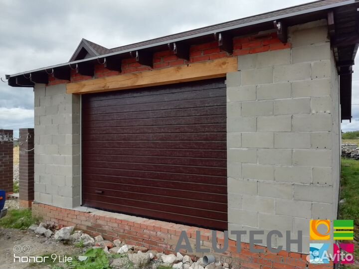 Ворота гаражные alutech