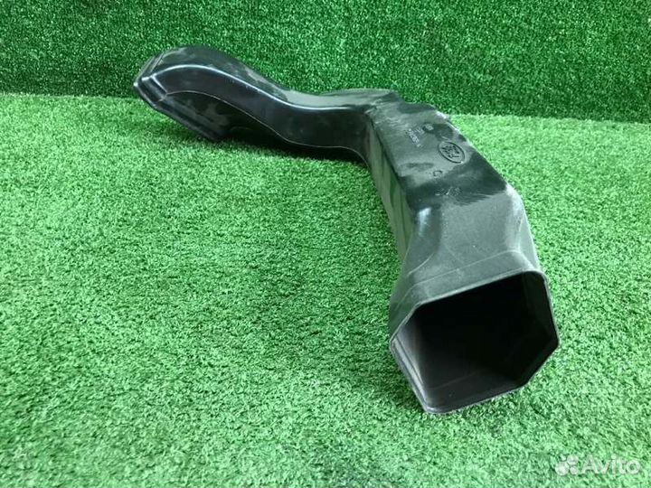 Воздуховод Ford Focus 2010-2015