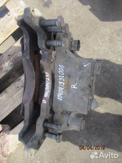 Суппорт передний правый Scania 1744250