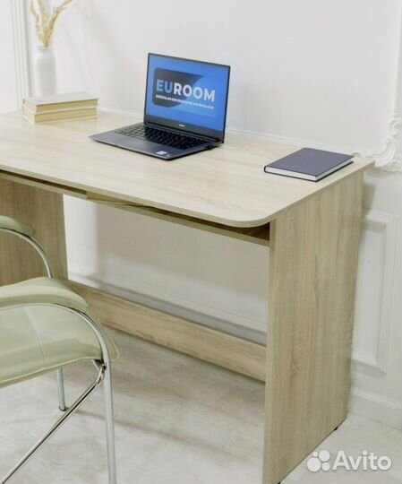 Стол компьютерный