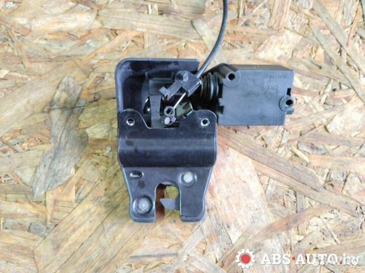 Замок багажника BMW 7 E65/E66/E67 2004