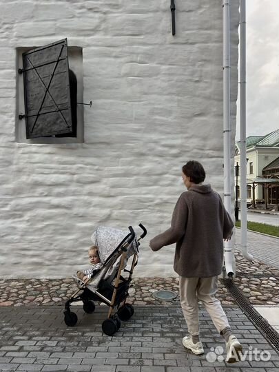 Прогулочная коляска-трость elodie