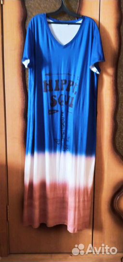 Платья разные, но новые