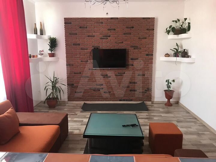 2-к. квартира, 70 м², 3/4 эт.