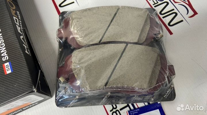 Передние тормозные колодки Kia Mohave HP4374