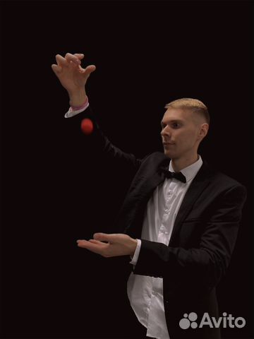 Фокусник иллюзионист