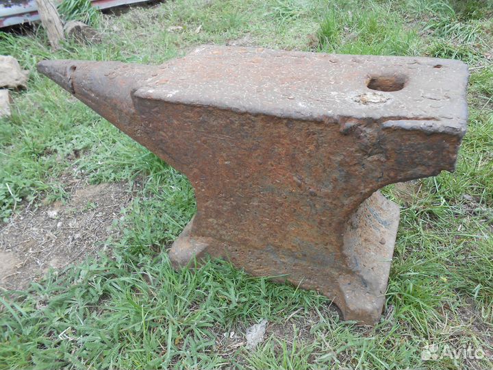 Кузнечная наковальня СССР