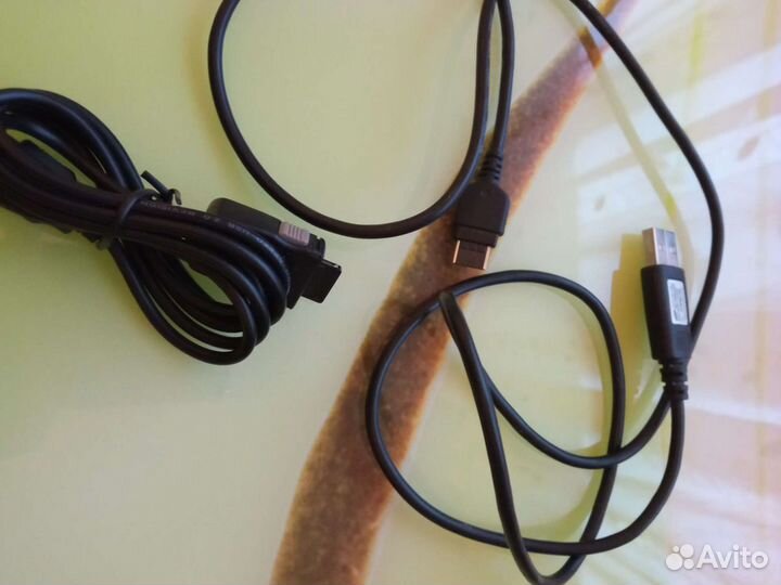 Зарядники и шнуры