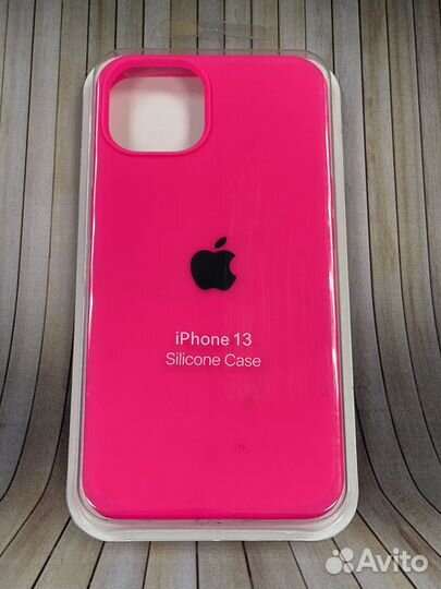 Чехол накладка для iPhone 13 Ярко-розовый