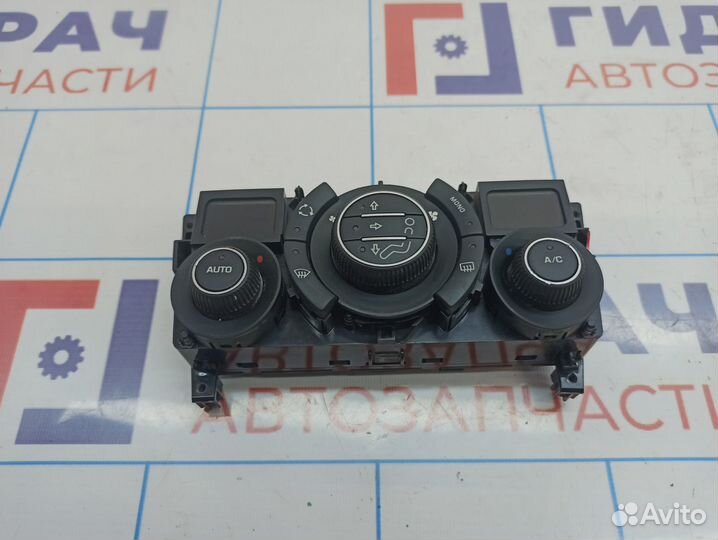 Блок управления отопителем Peugeot 408 96718462XT