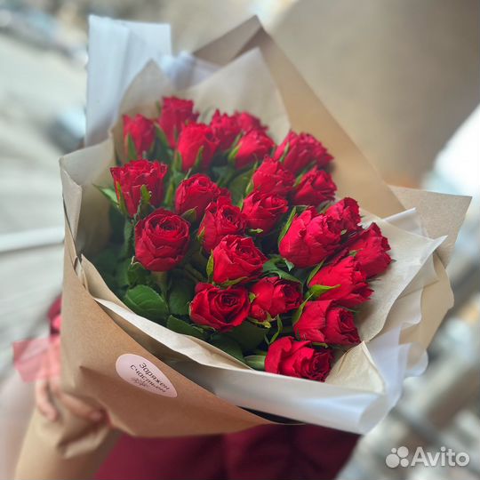 Розы 25 штук