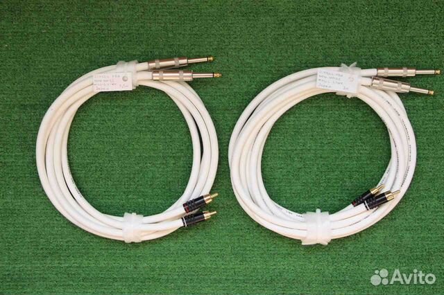 2Jack-2RCA Classic Pro, Japan