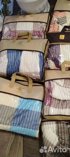 Пледы кубик