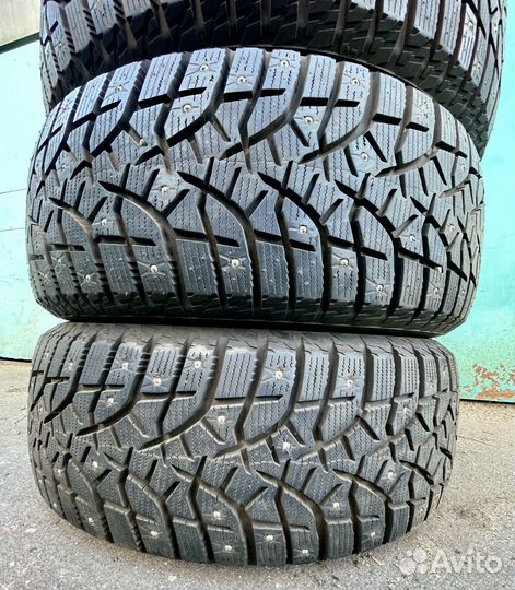 Bridgestone Blizzak Spike-02 SUV 265/60 R18 114T
