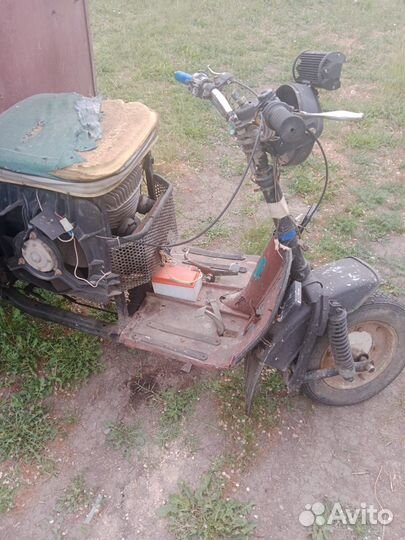 Мотороллер