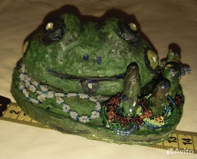 Фигура лягушка