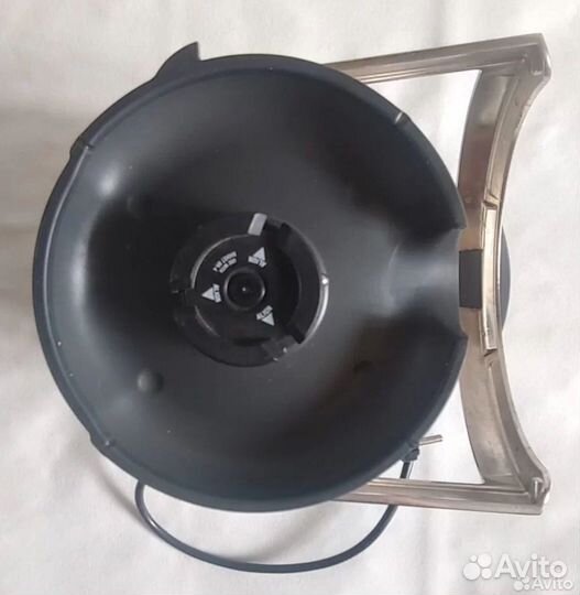 Соковыжималка для цитрусовых Bork