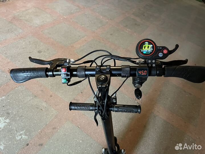 Самокат взрослый электрический