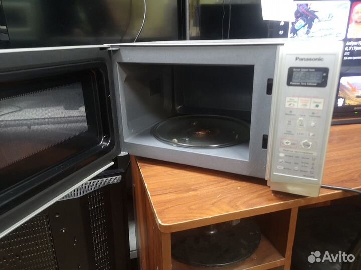 Микроволновая печь Panasonic NN-GT337M