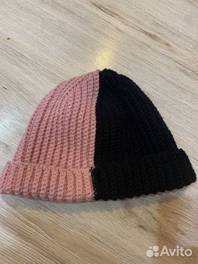 Шапка вязаная ручная работа