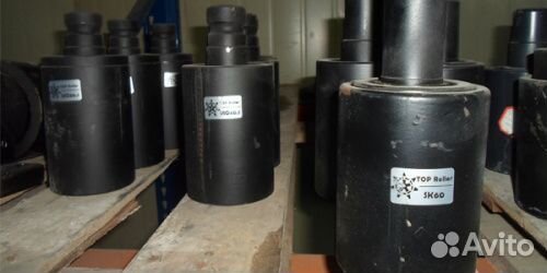 Поддерживающий каток на Hitachi EX40