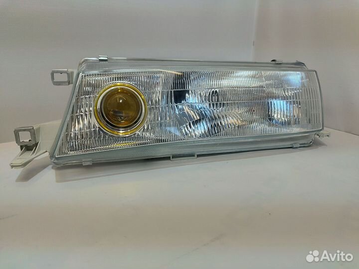 Фары Toyota Mark 2 90 - 92гг (X80)