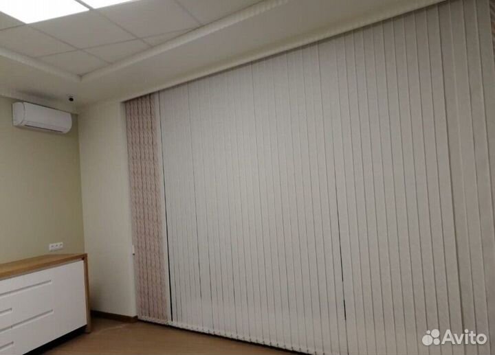 Вертикальные жалюзи J8599-R0898