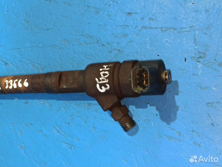 Форсунка дизельная электрическая Opel Corsa D 2006