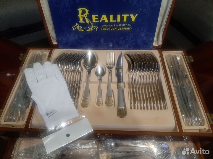 Набор столовых приборов на 12 персон