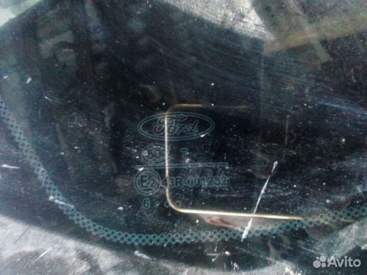 Задние форточки Форд фокус 2