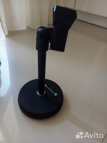 Настольная стойка для микрофона