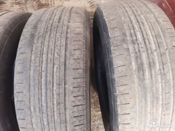 Continental ContiPremierContact 225/60 R17