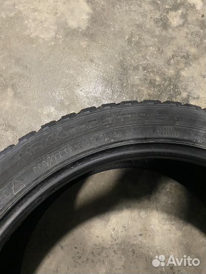 Nokian Tyres Hakkapeliitta 8 255/40 R19