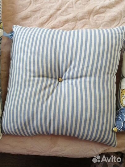 Бортики в кроватку 12 штук с одеялом